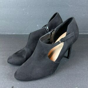 Women's Kelly & Katie "Chayse" Black Faux Suede Side Zipper High Heels Size 10